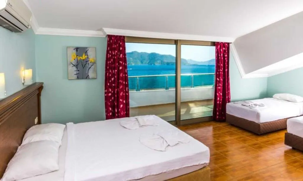Honeymoon Beach Marmaris 3*,
